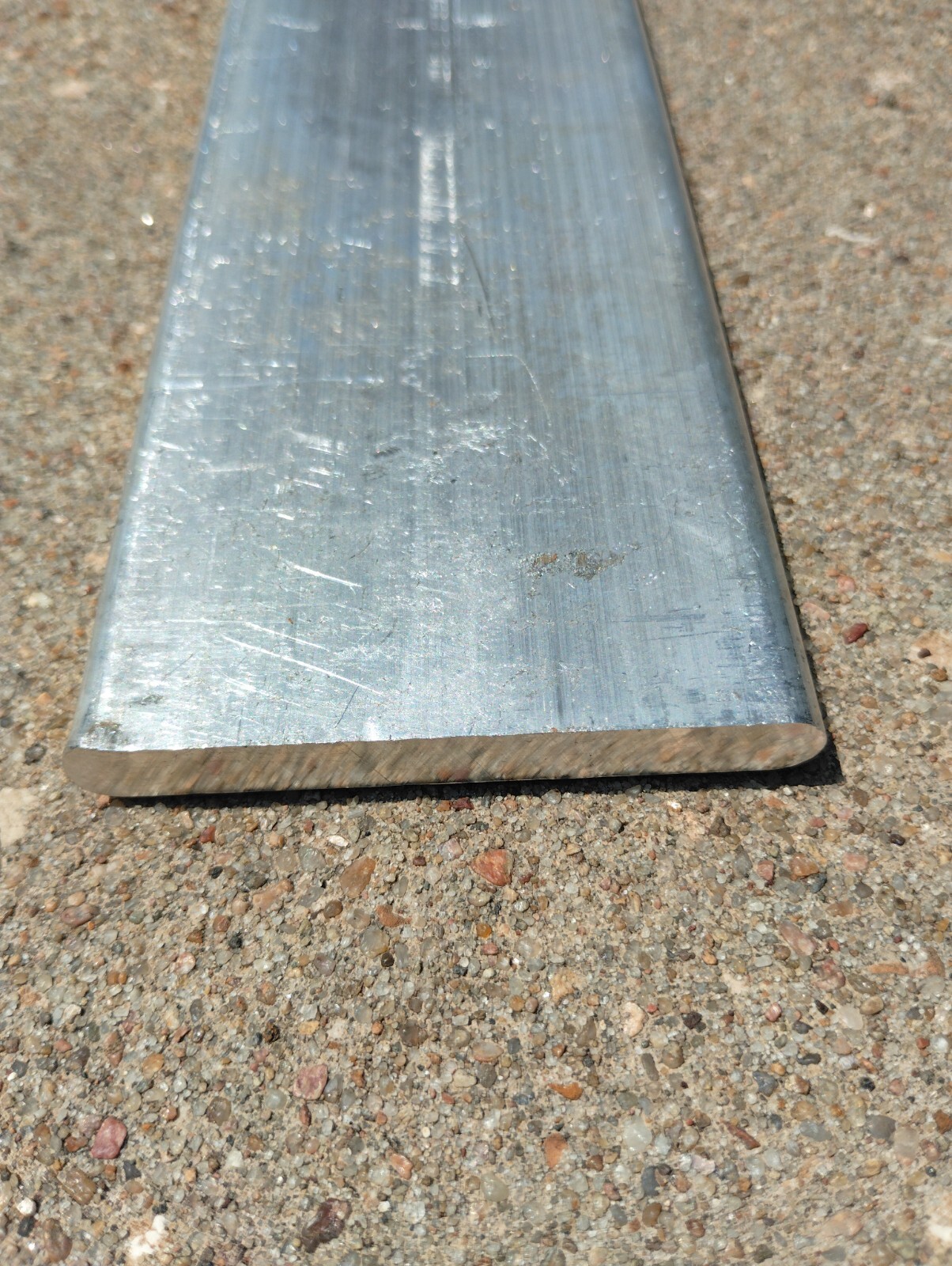 3/8″ x 3″ x 36″ 6101-T61 Aluminum Flat Bar – Rounded Edge New