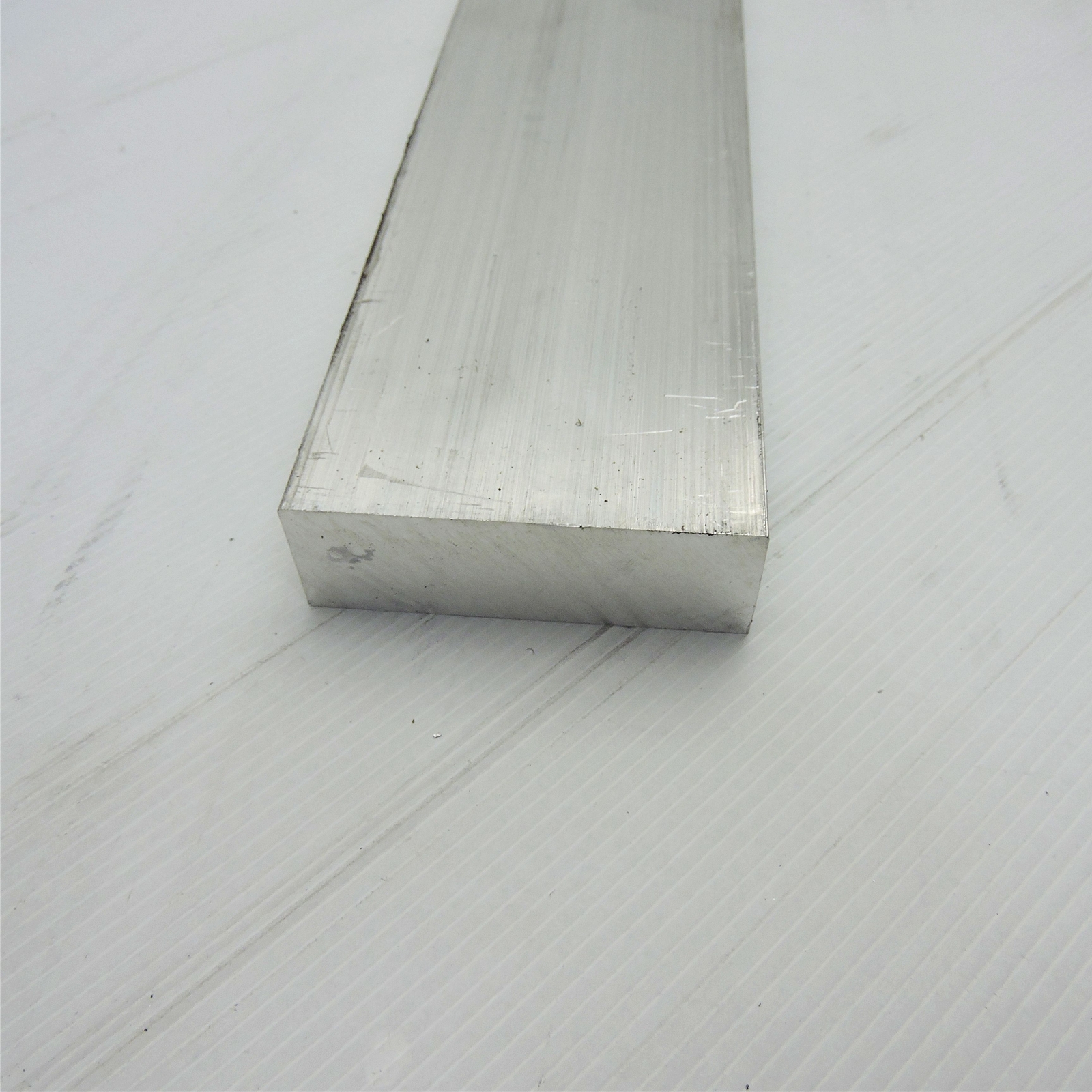 .875″ thick 7/8 Aluminum 6061 PLATE 2.875″ x 36″ Long sku 125580