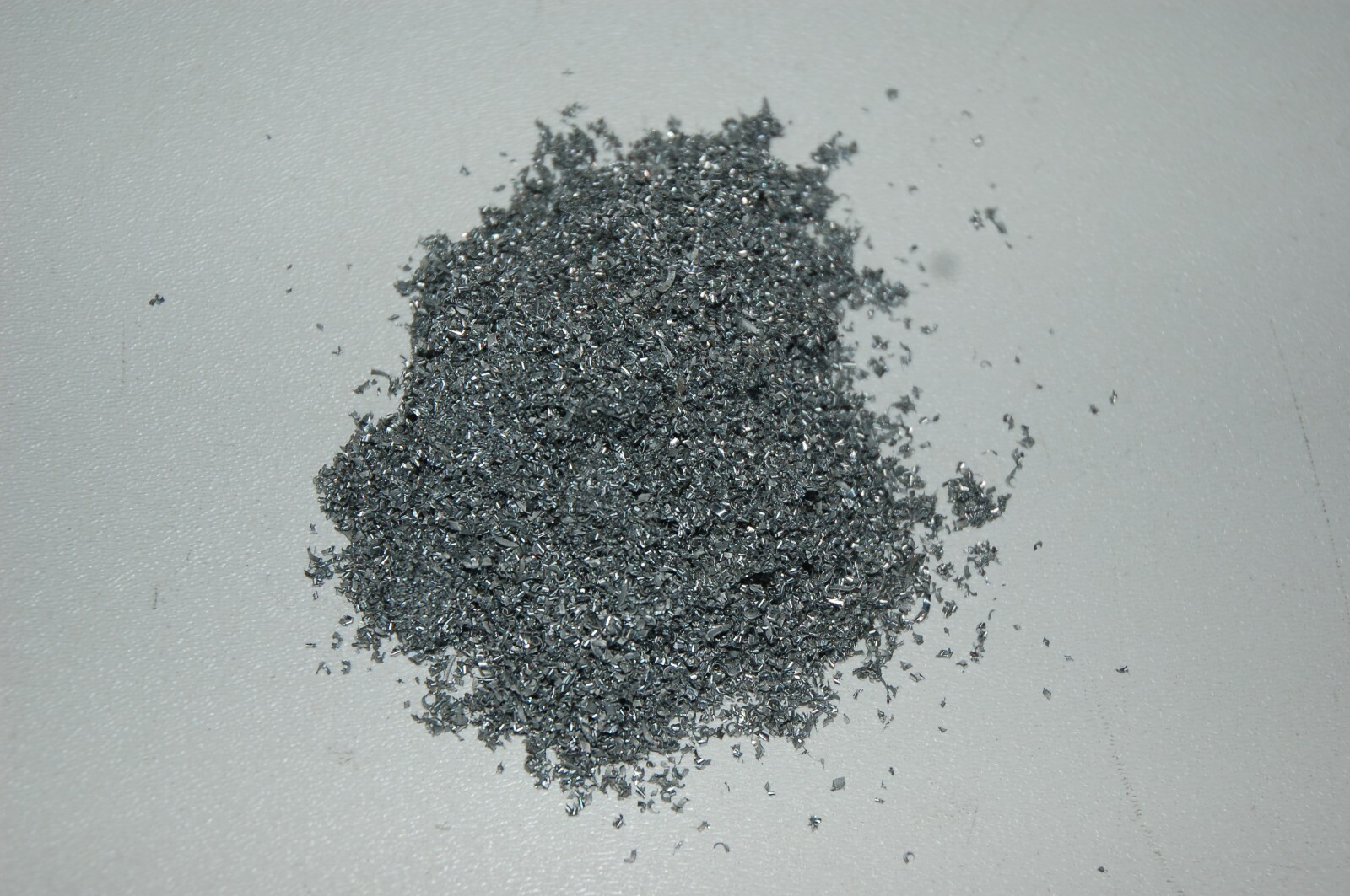 4 pounds Aluminum 6061 shavings chips clippings CNC mill fast free shipping