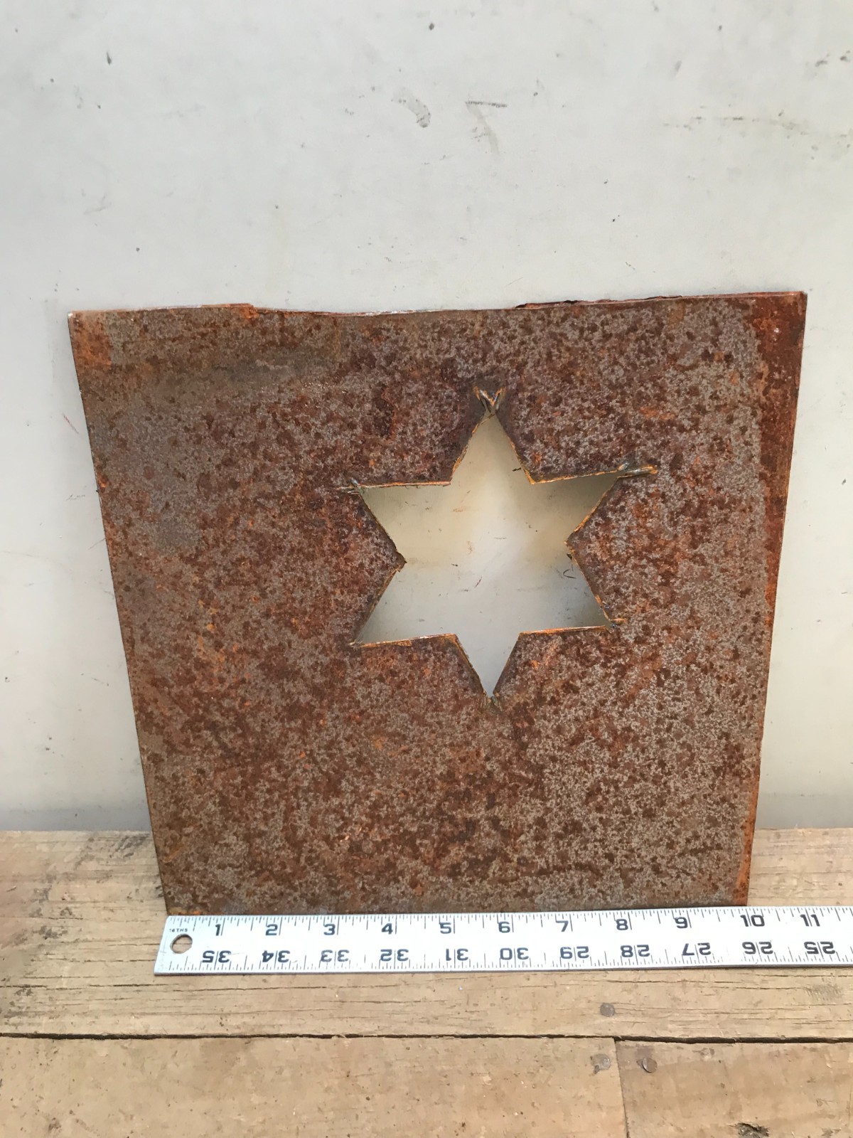 Rusty Colorfull Steel Sheet Metal 15 10″ x 10 1/4″ Star Wall Art Garden Decor