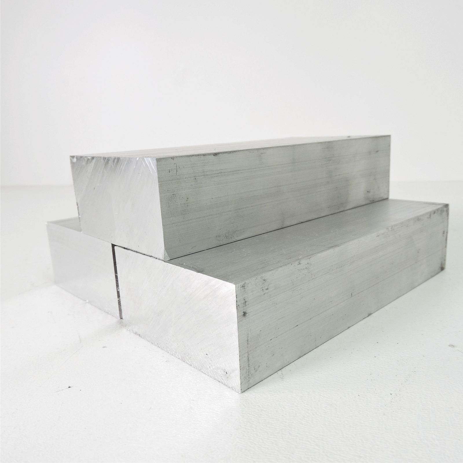 1.25″ x 3″ Aluminum 6061 FLAT BAR 6″ Long new mill stock QTY 3 sku M361