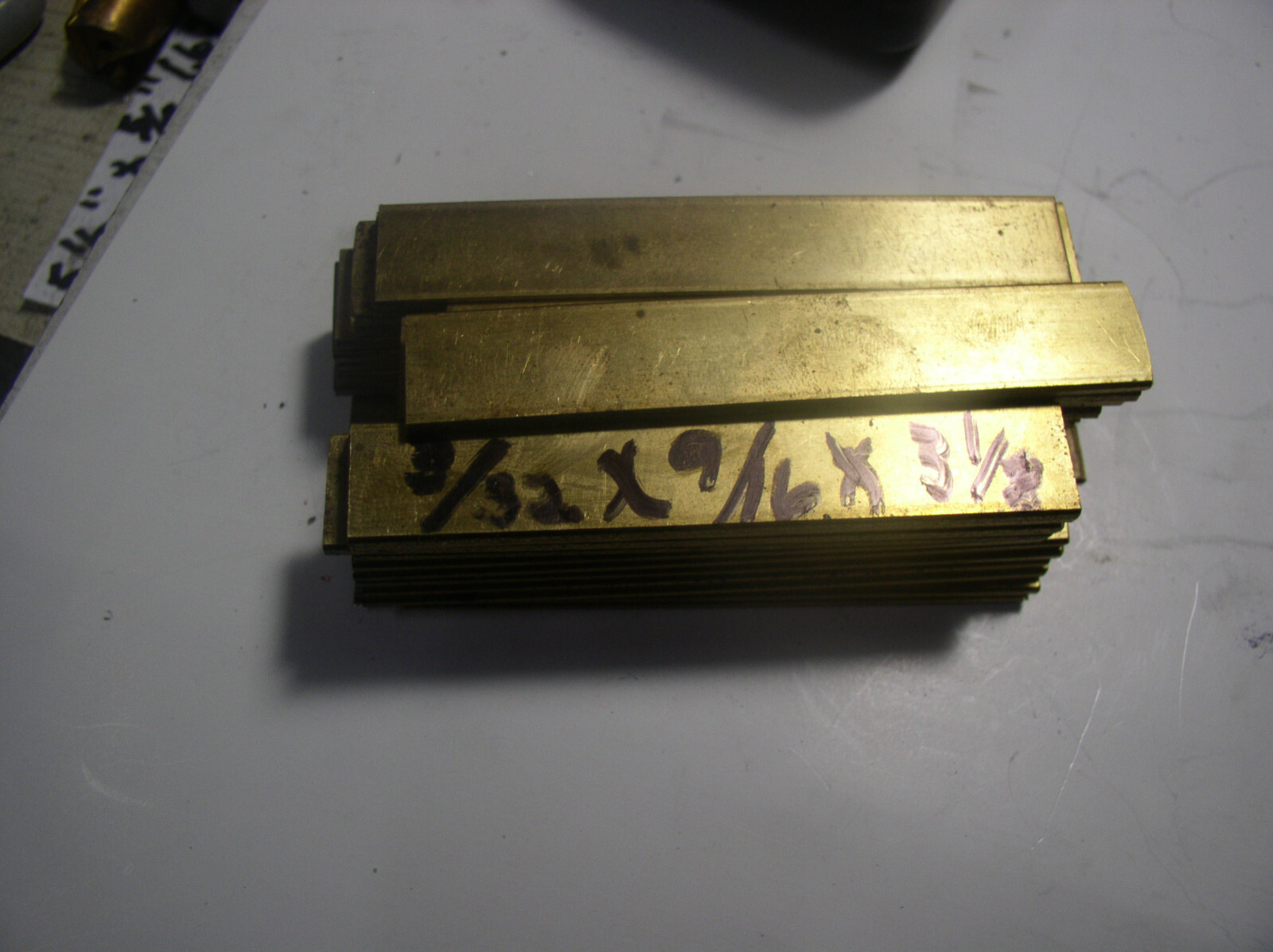 2 PCS. 3/32″ X 9/16″ X 3 1/8″OR LONGER SOLID BRASS FLAT STOCK RADIUS EDGES