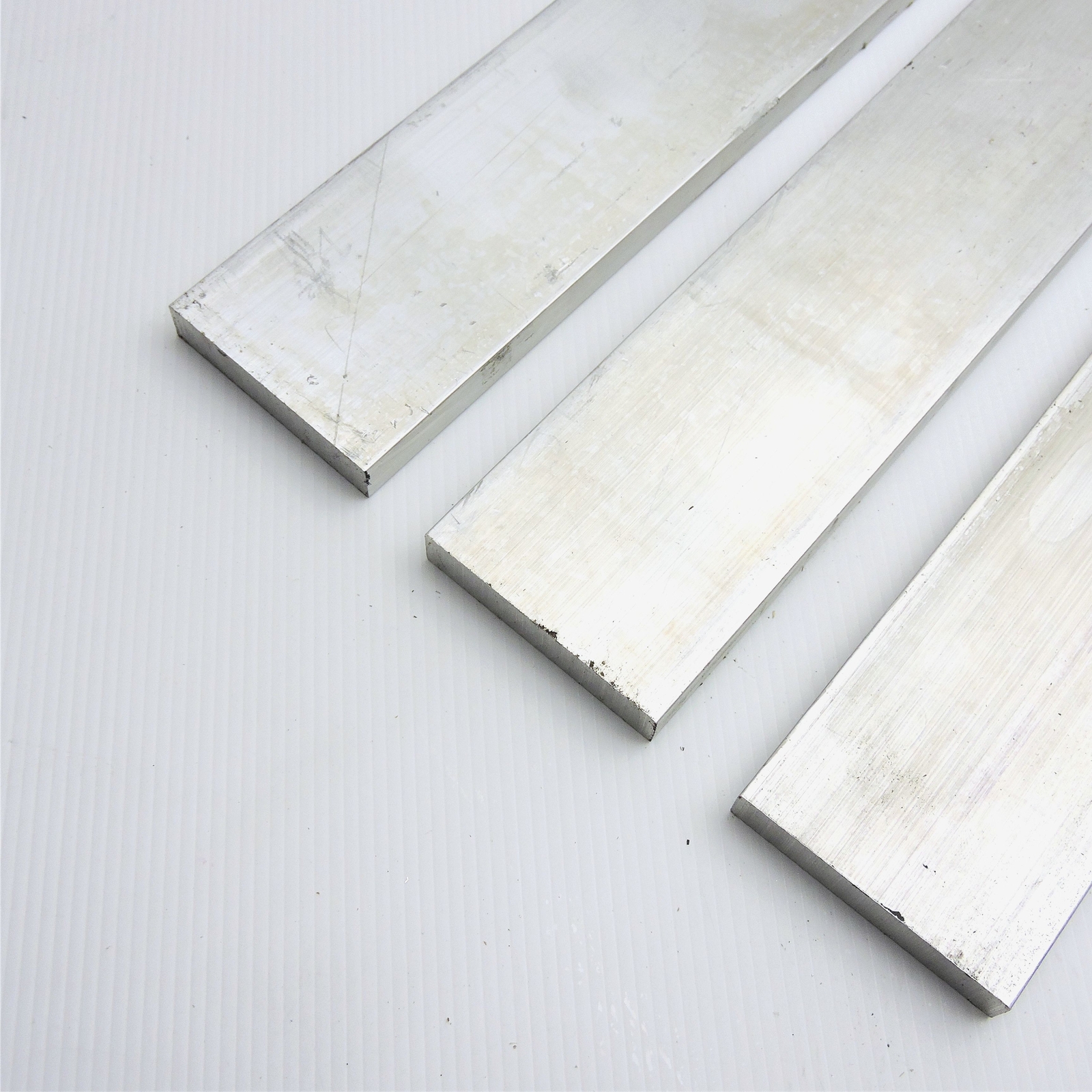 .5″ x 2″ Aluminum 6061 FLAT BAR 26.375″ Long new mill stock QTY 3 sku A251