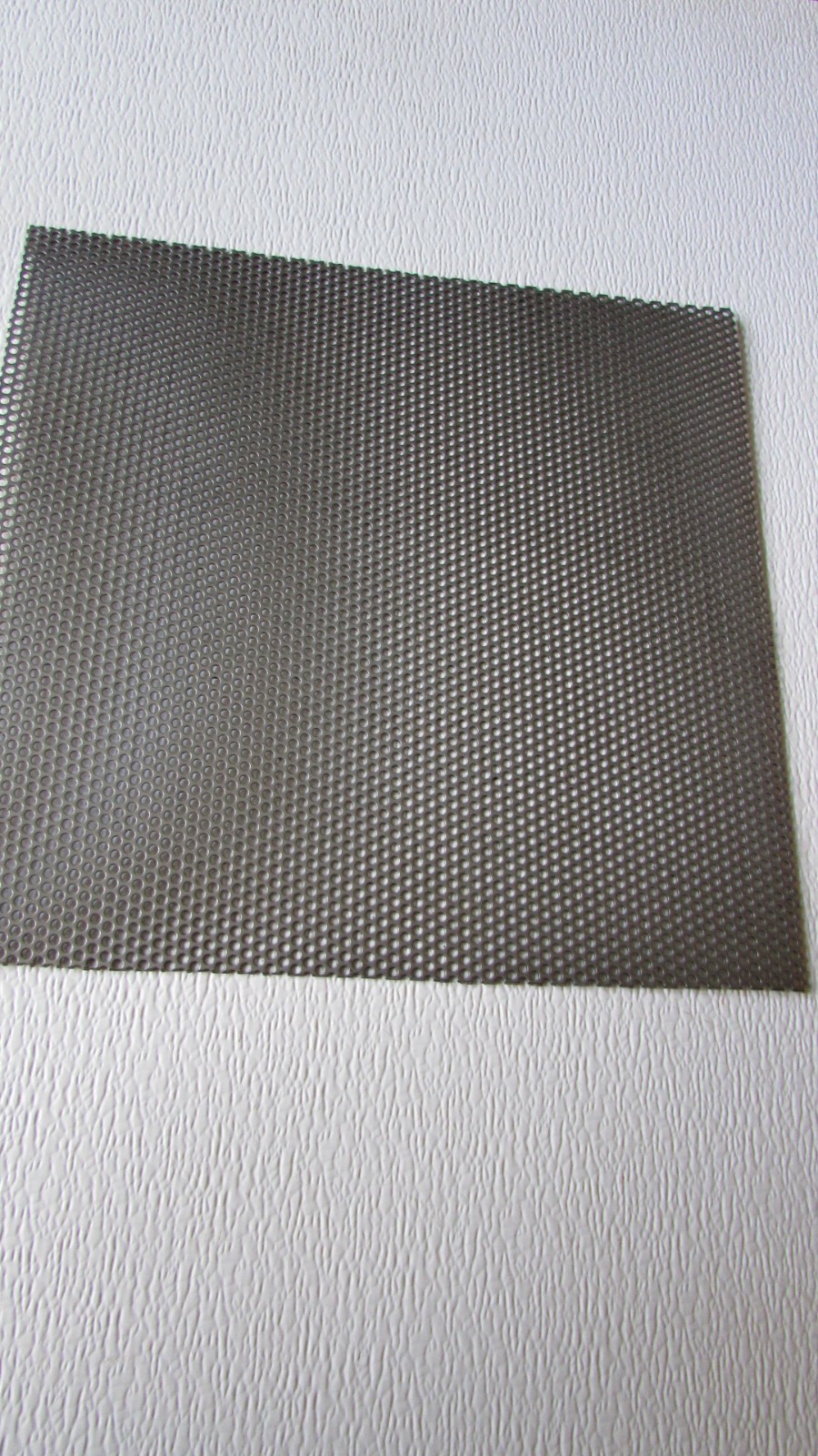 1/8″ HOLES-18 GAUGE– 304 STAINLESS STEEL PERFORATED SHEET –12″ X 12″