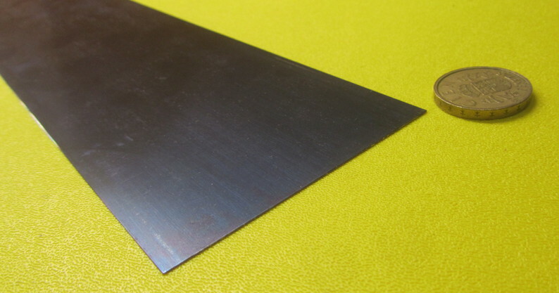 1095 Hard Blue Tempered Spring Steel Shim .015″ Thick x 3.00″ Wide x 600″ Long