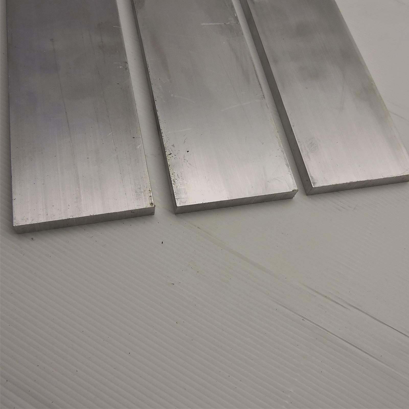 .375″ x 3.5″ Aluminum 6061 FLAT BAR 37.375″ Long new mill stock QTY 3 sku A610