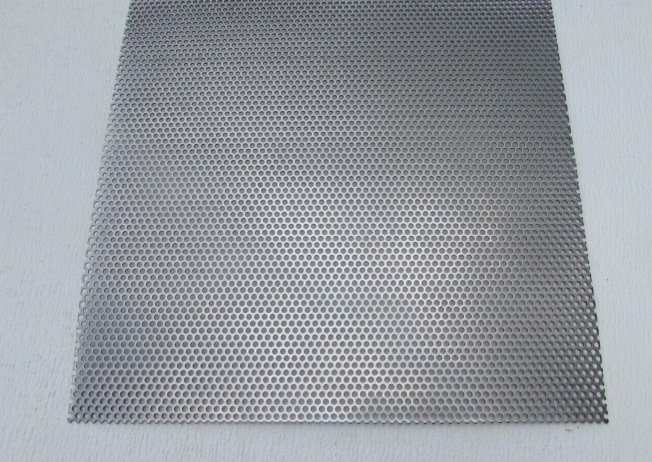 1/8″ HOLES—18 GAUGE 304 STAINLESS PERFORATED SHEET– 12″ X 24″