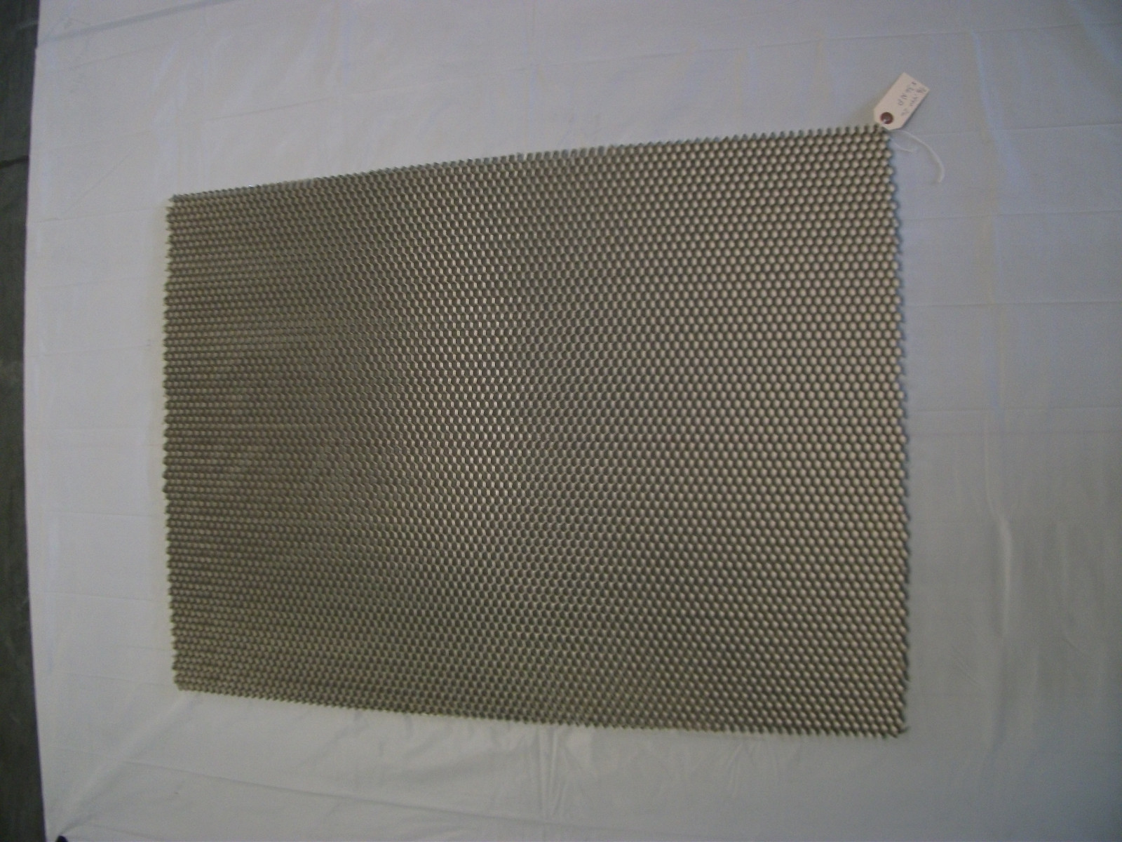 Aluminum Honeycomb Sheet / Honeycomb Grid Core – 1/2″ cell, 24.5″x48.5″, T=1.00″