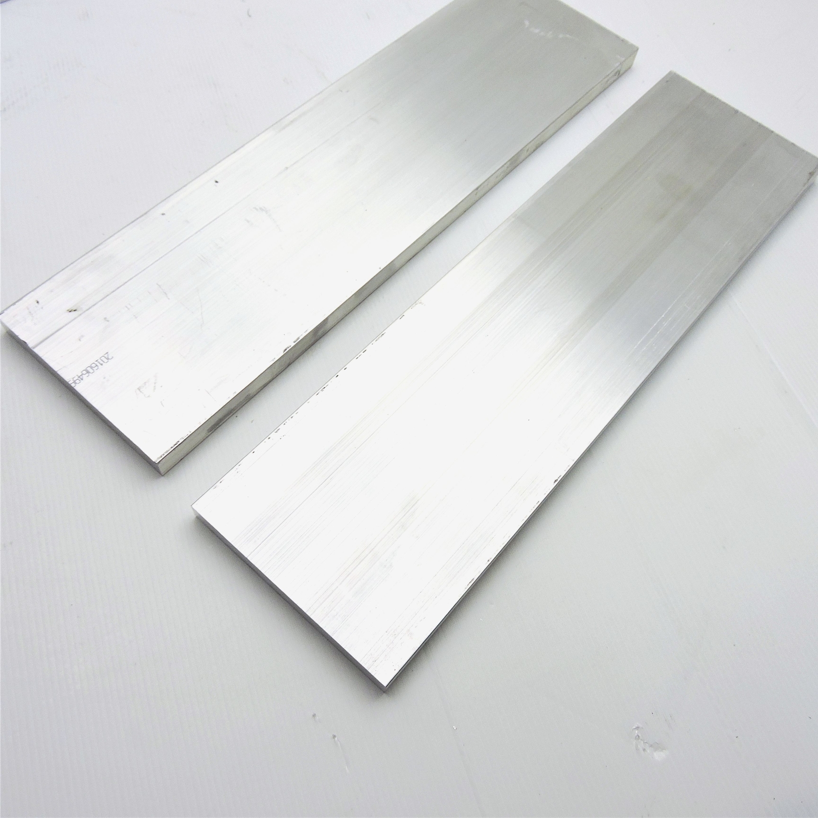.5″ x 5.5″ Aluminum 6061 FLAT BAR 17.25″ Long new mill stock QTY 2 sku M221
