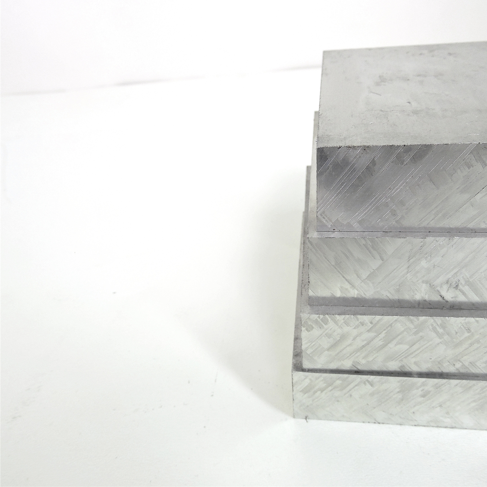 1.125″ thick 1 1/8 Aluminum 6061 PLATE 2.25″ x 7.5″ Long QTY 4 sku 122271