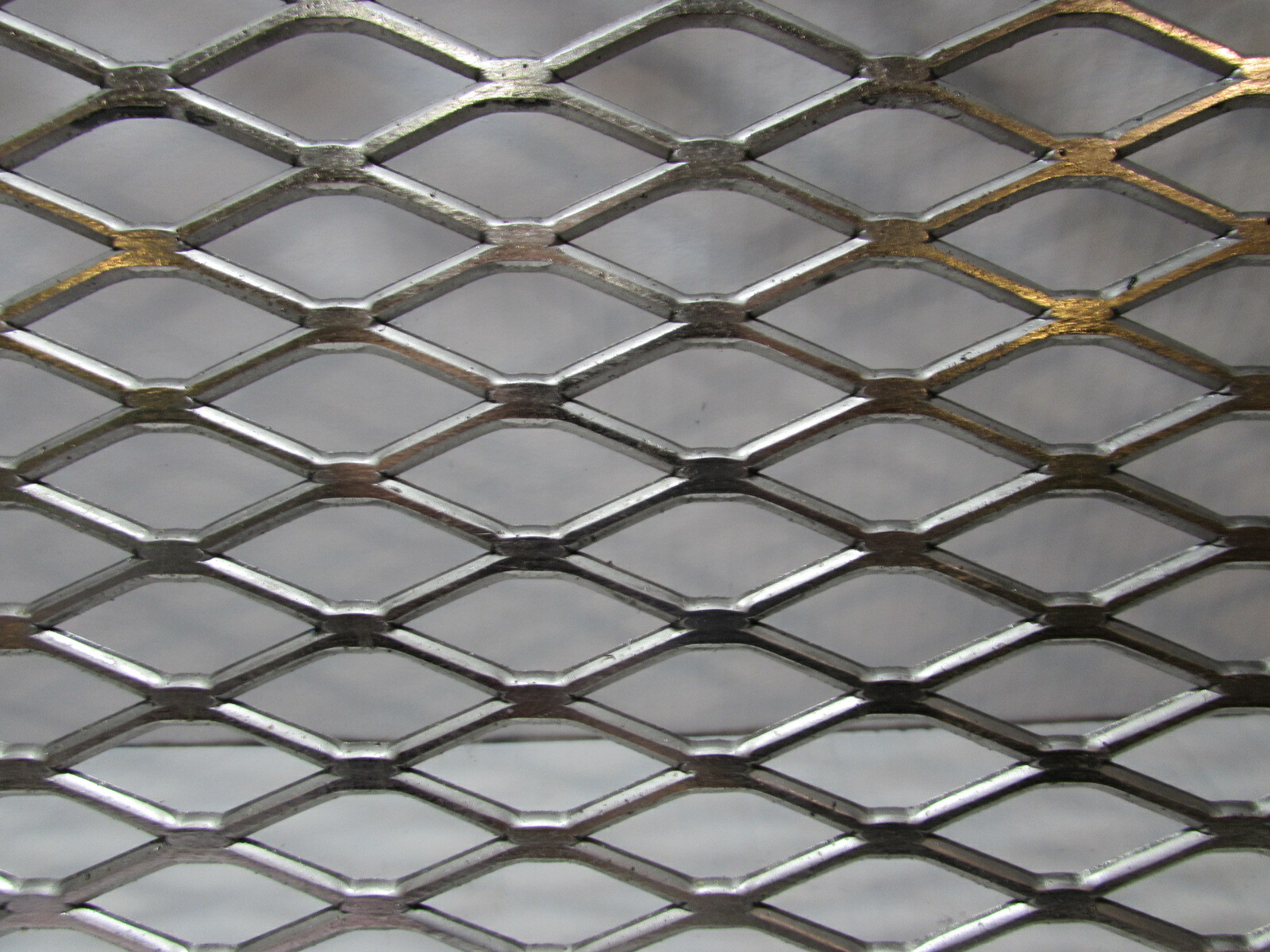 3/4#9 304 STAINLESS STEEL FLATTENED EXPANDED METAL–6-1/2″ X 20-3/4″