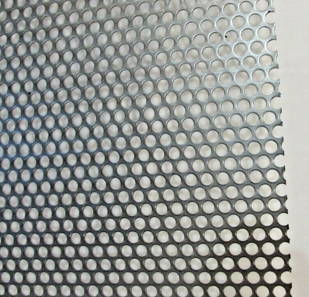 =3/16 HOLES=20 GA.-(.0359)-304 STAINLESS PERFORATED 4-3/4″ X 16-1/2″===
