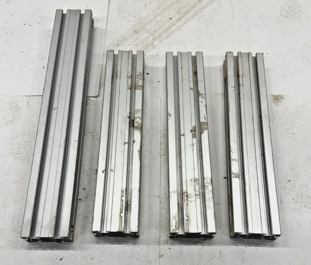 80/20 45MM X 90MM ASST. LENGTHS, 45-4590, (LOT OF 4), 18″ TO 23″, 6 OPEN SLOTS