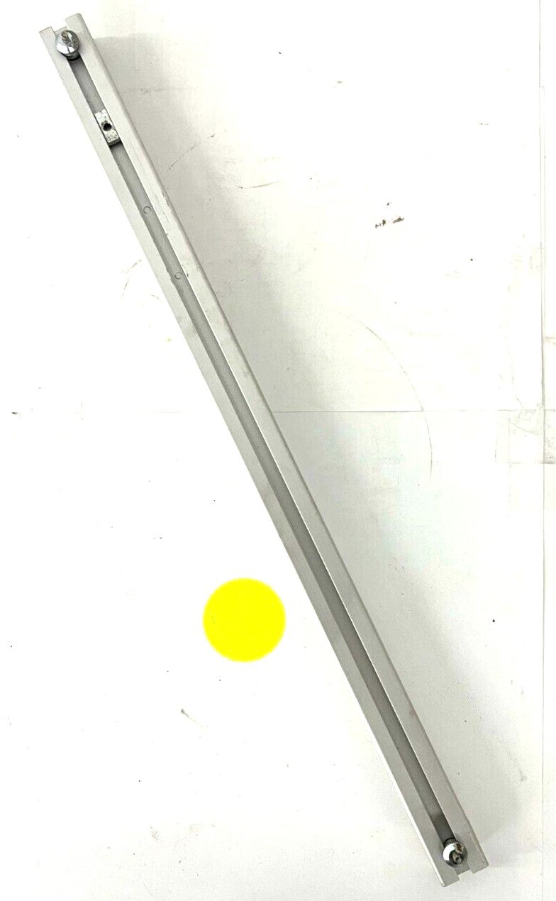 80/20 T-SLOT ALUMINUM EXTRUSION LENGTH 21-3/4″ WIDTH 1-1/8″ SLIVER LOT OF 5