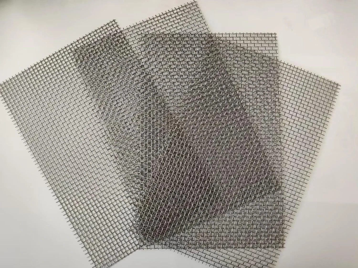 Stainless Steel Mesh 5Mesh with 1MM Wire Dia,4Pack 12x8inch(305x203mm) Hard