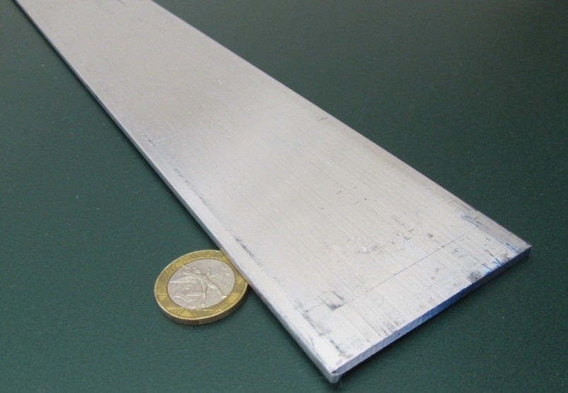 6061 T651 Aluminum Bar, 1/8″ (.125″) Thick x 2 1/2″ Wide x 48″ Length