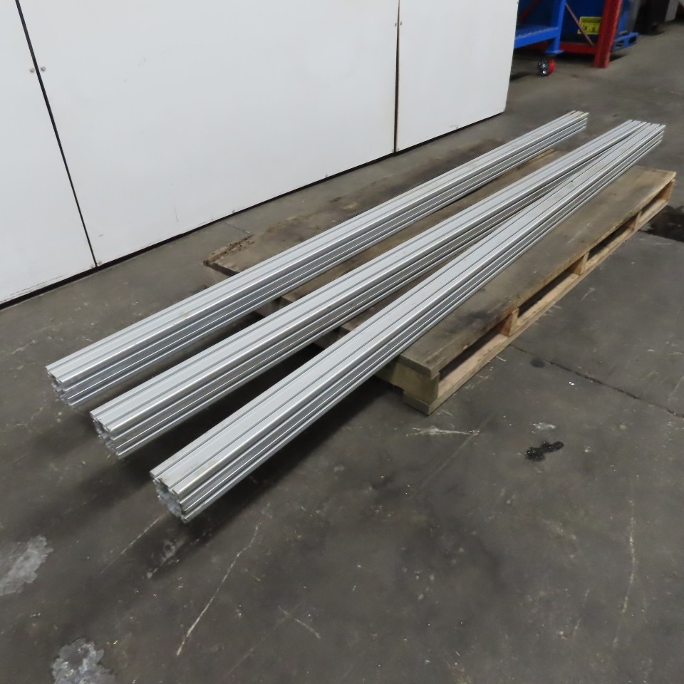 3-1/2×3-1/2×10′ Smooth Aluminum T-Slotted Extrusion Profile 80/20 Style Lot of 3