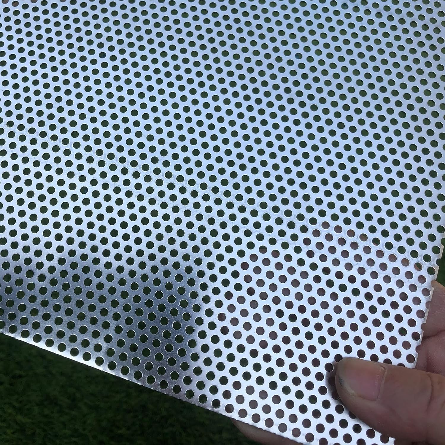 Aluminum Perforated Metal Sheets 16 Gauge 19.6 Inch by 9.8 Inch Expanded Metal M