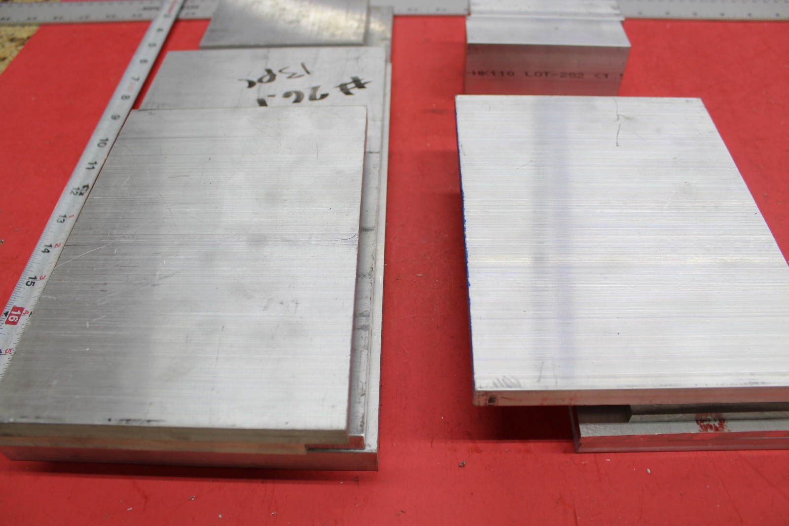 13 Pieces 26.1 Lbs 6061 T6 Aluminum Flat Assortment Drops, Bar End For Machining