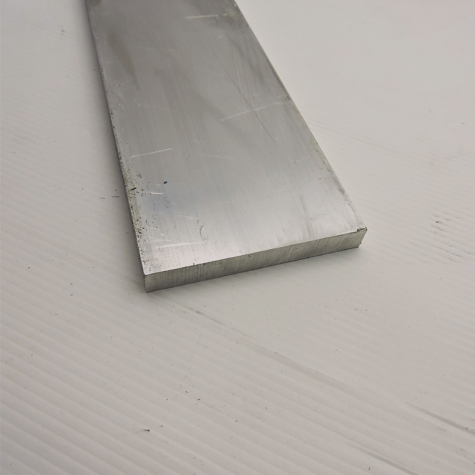 .5″ x 5.5″ Aluminum 6061 FLAT BAR 24.125″ Long new mill stock sku 125891