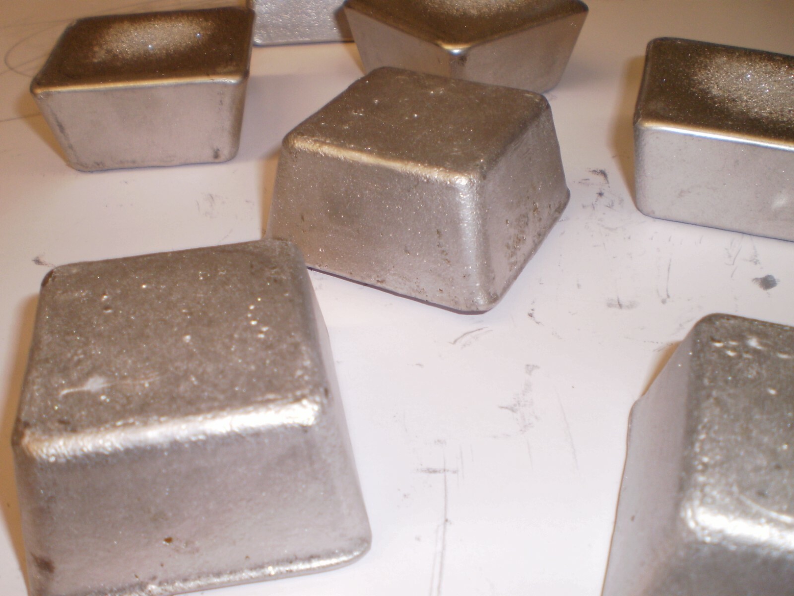 Similar Cerro/Bolten Type Cerrobend Low Melt Alloy 158°F