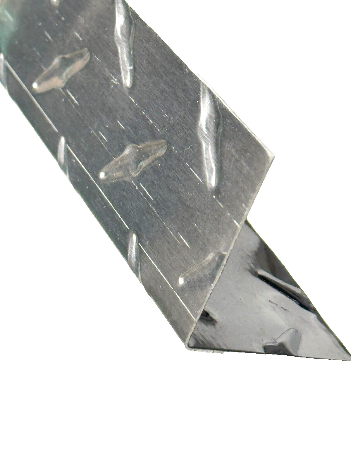 BLACK 1.5″ x 1.5″ x 48″ Aluminum Diamond Plate INSIDE Corner Guard .045″ Thick