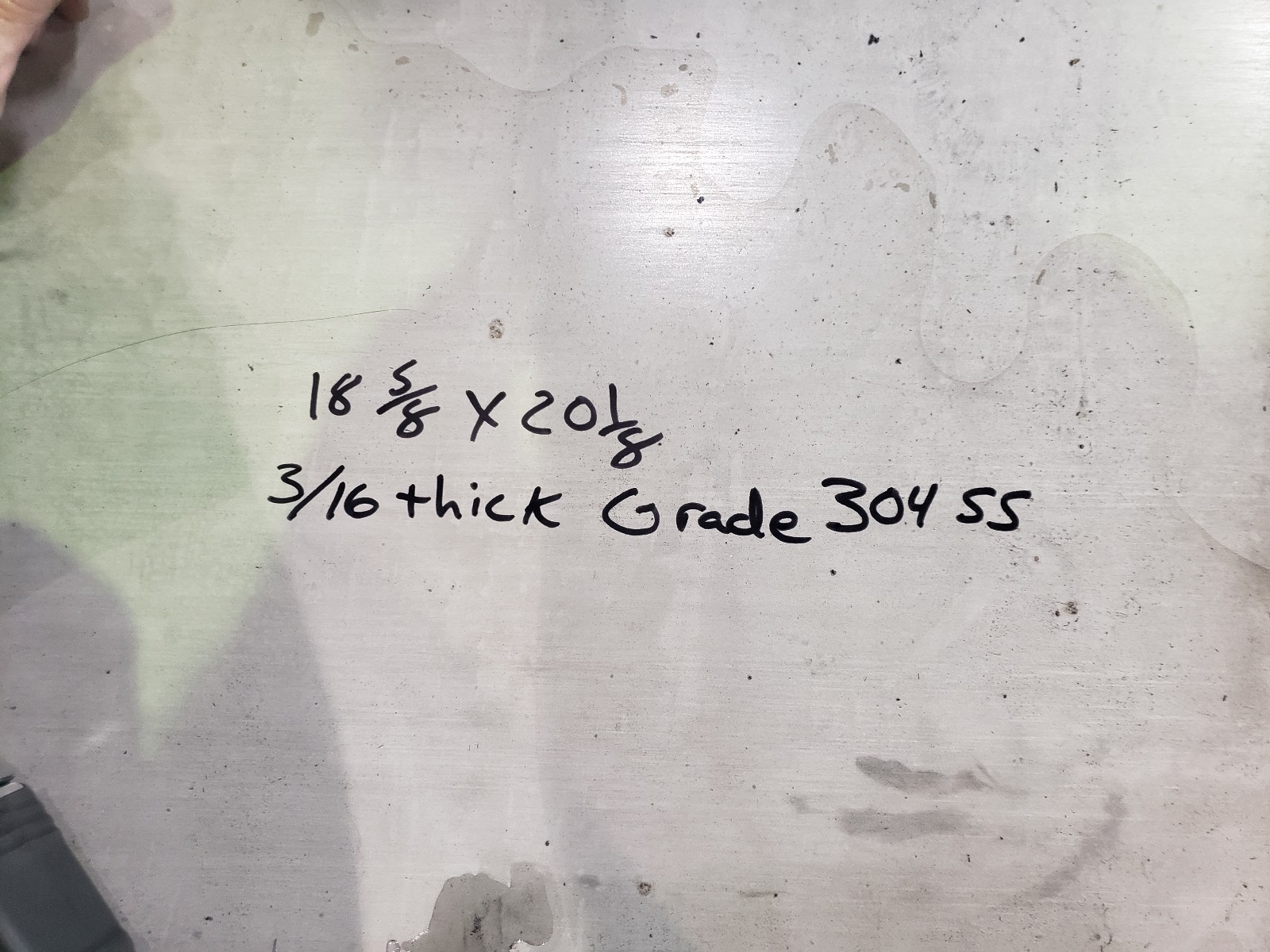 Stainless Steel Plate 3/16grade 304 2b. 18_5/8 ×20_1/8