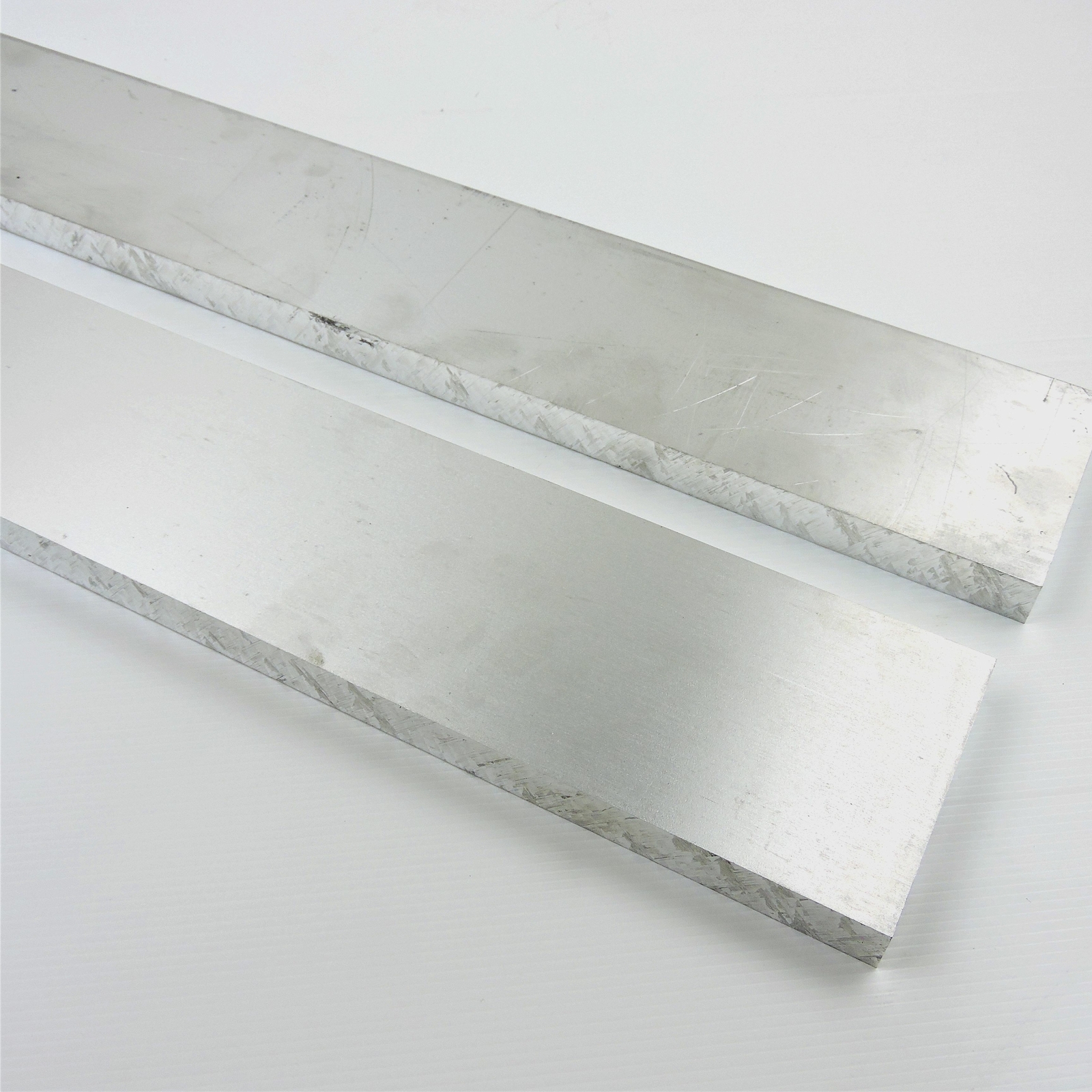 .875″ thick 7/8 Aluminum 6061 PLATE 2.875″ x 26.5″ Long QTY 2 sku 137193