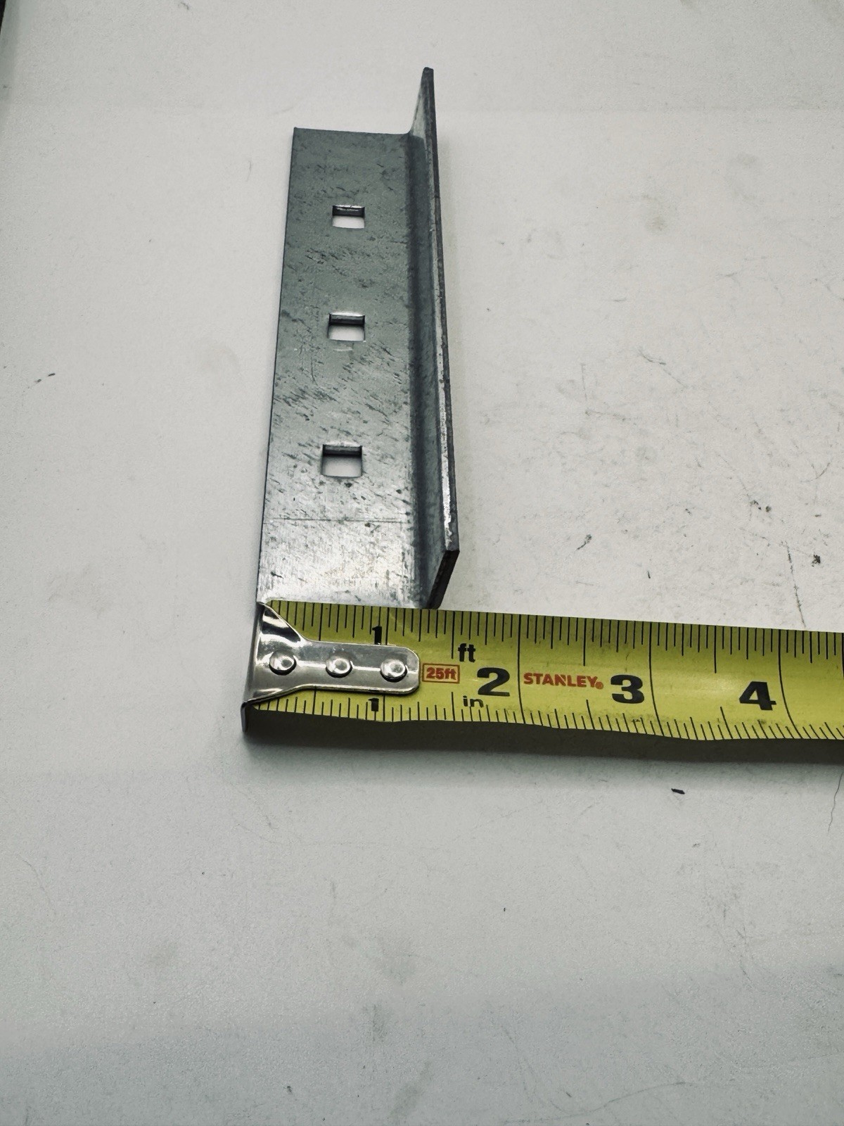 Horizontal Step Plate 3 Hole Galvanized Steel 6-1/2″ x 1-1/2″ x 1″ x 1/8″