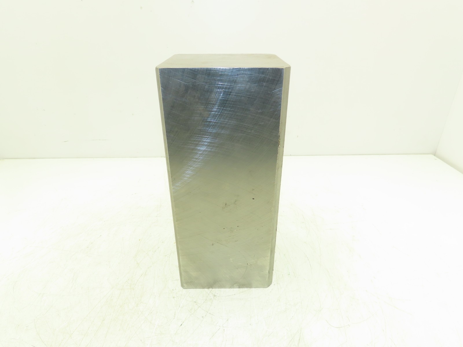 4140/4142 Alloy Steel Precision Ground Flat Bar 4″x 4-1/4″x 9-5/8″ Beveled 46lbs