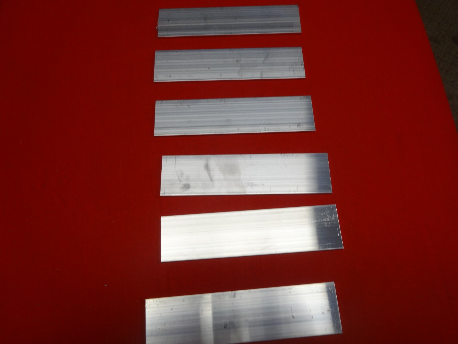 6 Pieces 1/8″ X 1 1/2″ ALUMINUM 6061 FLAT BAR 6″ long