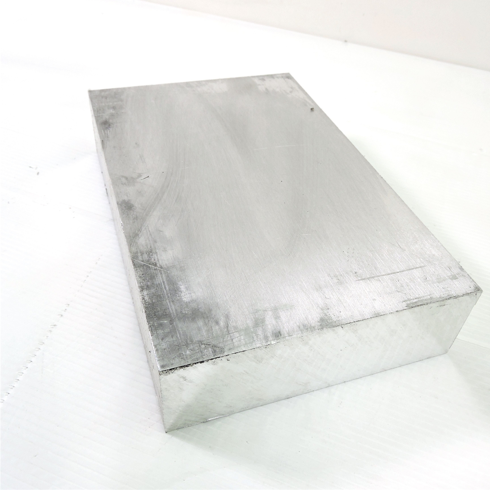 1.75″ thick 1 3/4 Aluminum 6061 PLATE 6.75″ x 8.625″ Long sku 335015