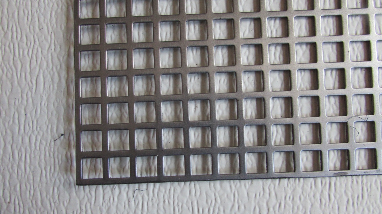 3/8 SQUARE PERFORATED METAL 16 GAUGE–PLAIN STEEL– 16-3/4″ X 18″
