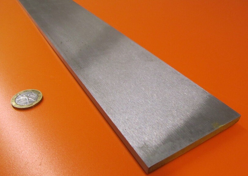 O1 Tool Steel Ground Bar 1/4″ (+/-.001″) Thick x 3″ Wide x 36″ Length