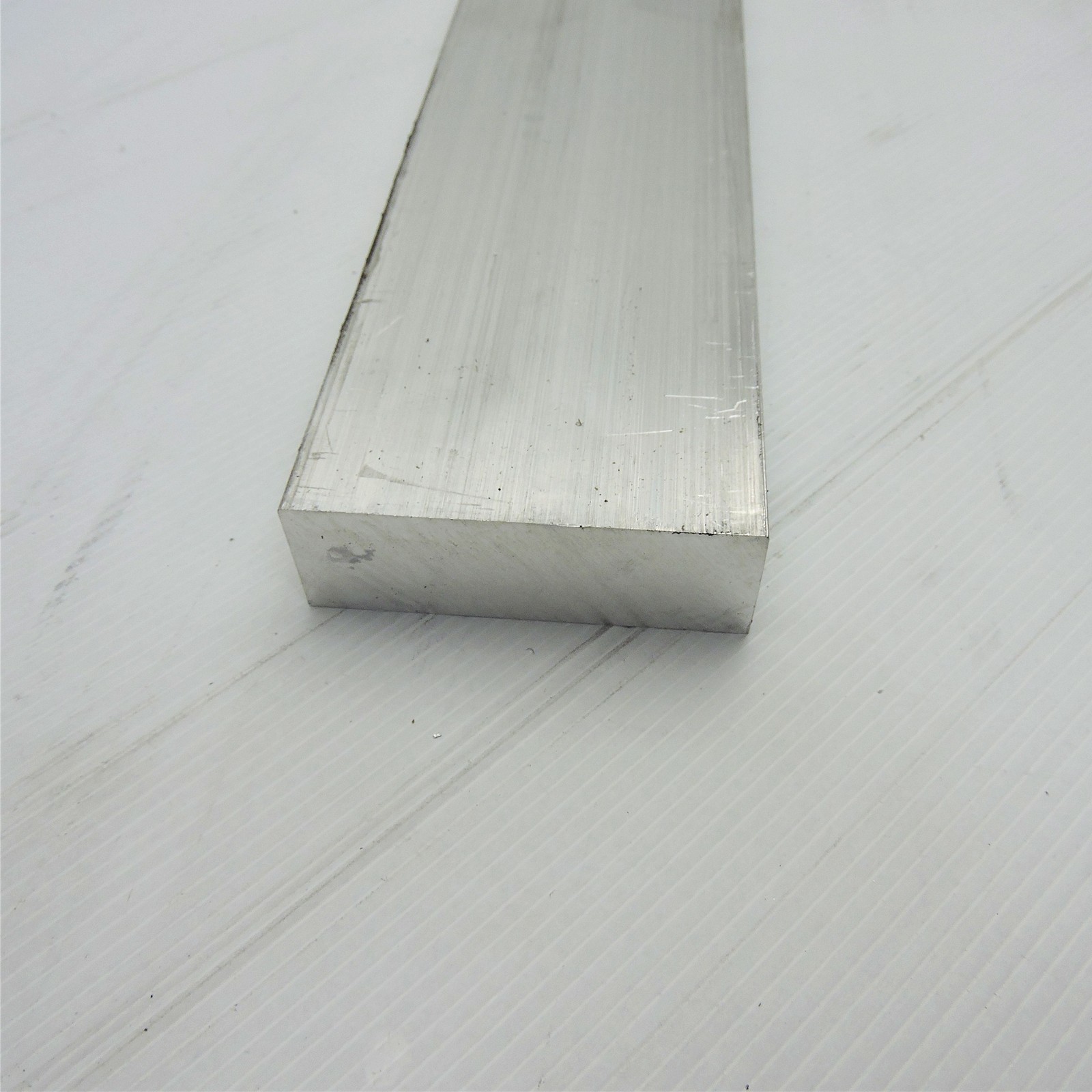 1″ x 3.25″ Aluminum 6061 FLAT BAR 26.625″ Long new mill stock sku A854*