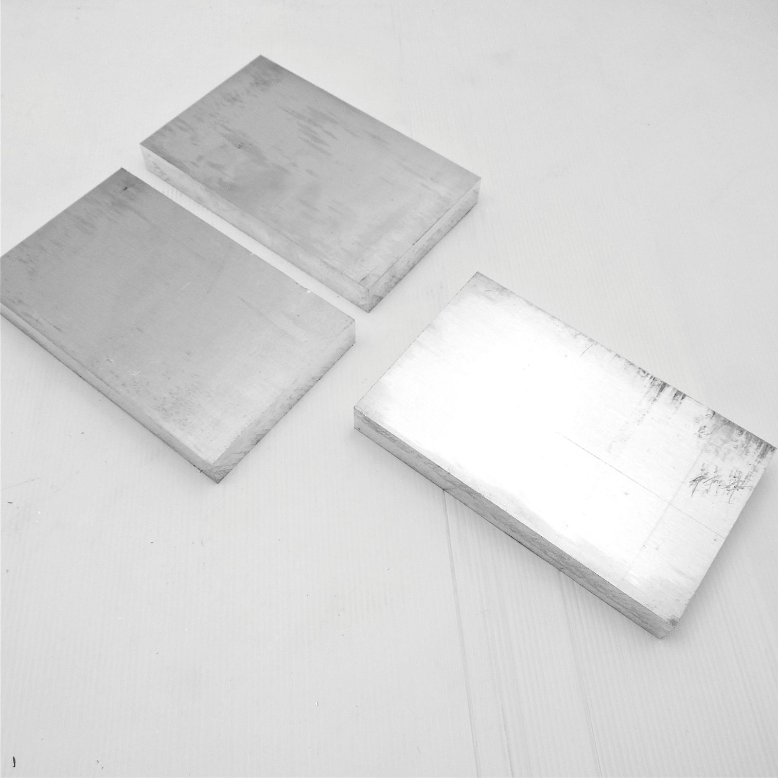 1.25″ thick 1 1/4 Aluminum 6061 PLATE 4″ x 7.375″ Long QTY 3 sku 240870