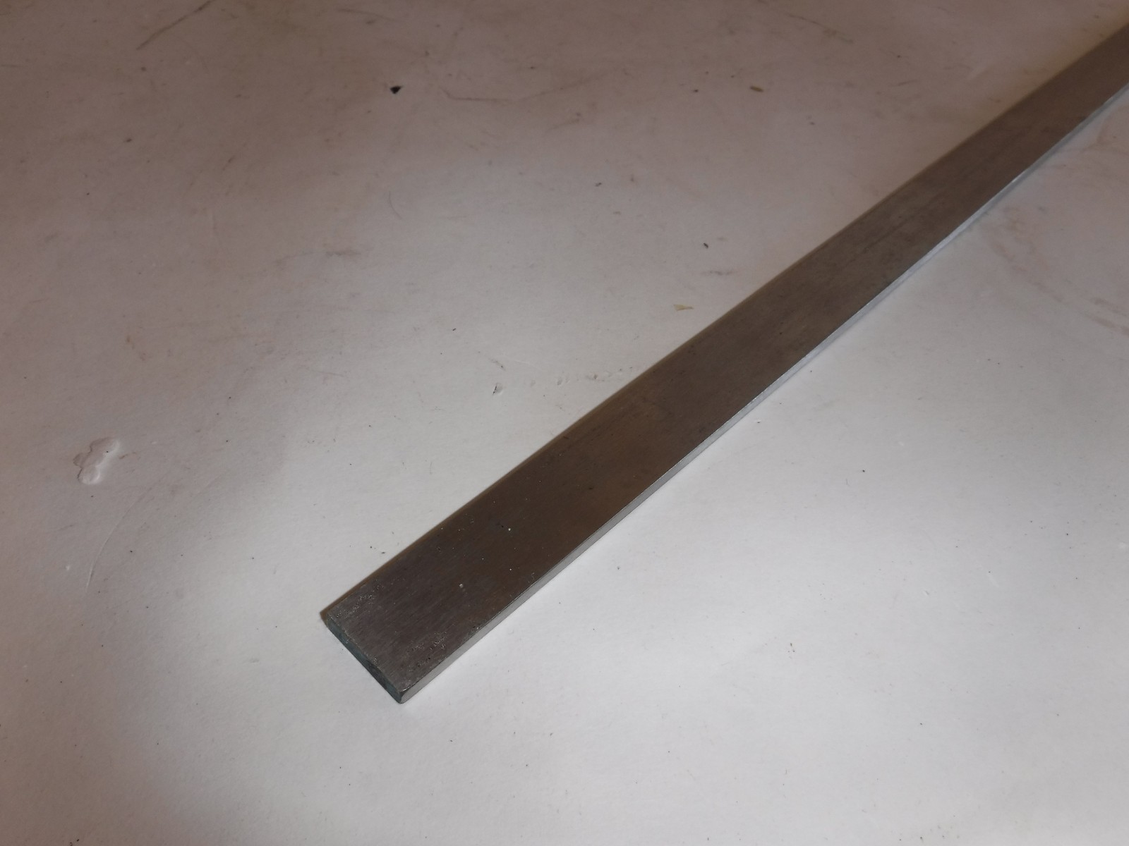 NEW Starrett 36 Inch Long x 5/8 Inch Wide x 1/8 Inch Thick(T)