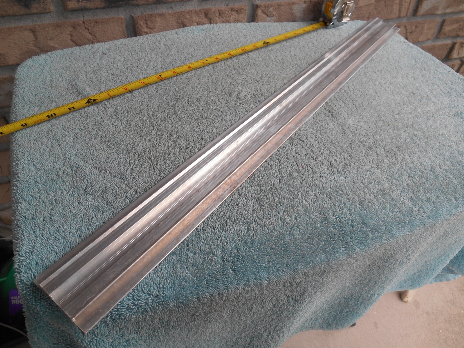 METAL STOCK EXTRUDED ALUMINUM 6063 DUAL CHANNEL 29-1/8″ X 2-1/2″ X 1/4″
