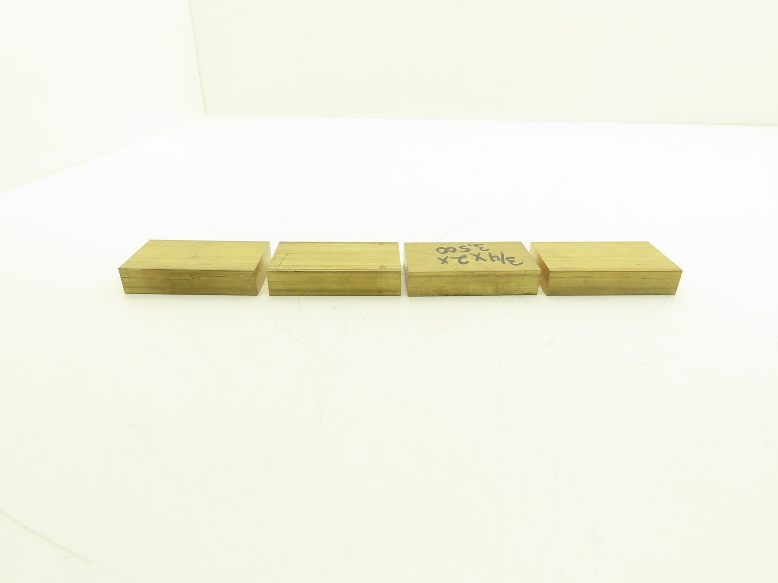 360 Yellow Brass Stock Rectangle Flat Bar 3/4″x 2″x 3-1/2″L Lot of 4pcs