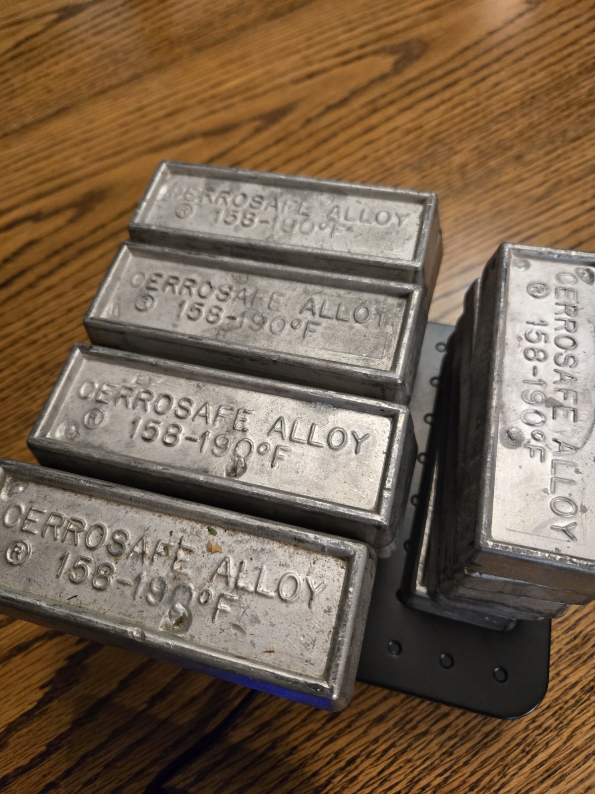 39 lbs weight BELLEFONTE CERROSAFE ALLOY 42% BISMUTH 37% LEAD 25 Bars CASTING