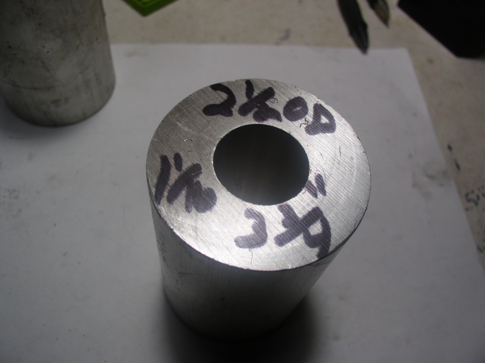 CORED ALUMINUM TUBEING SPACERS 1 PC. 2 1/2″ X 1 1/16″ ID (6061 )3 1/2″+LONG