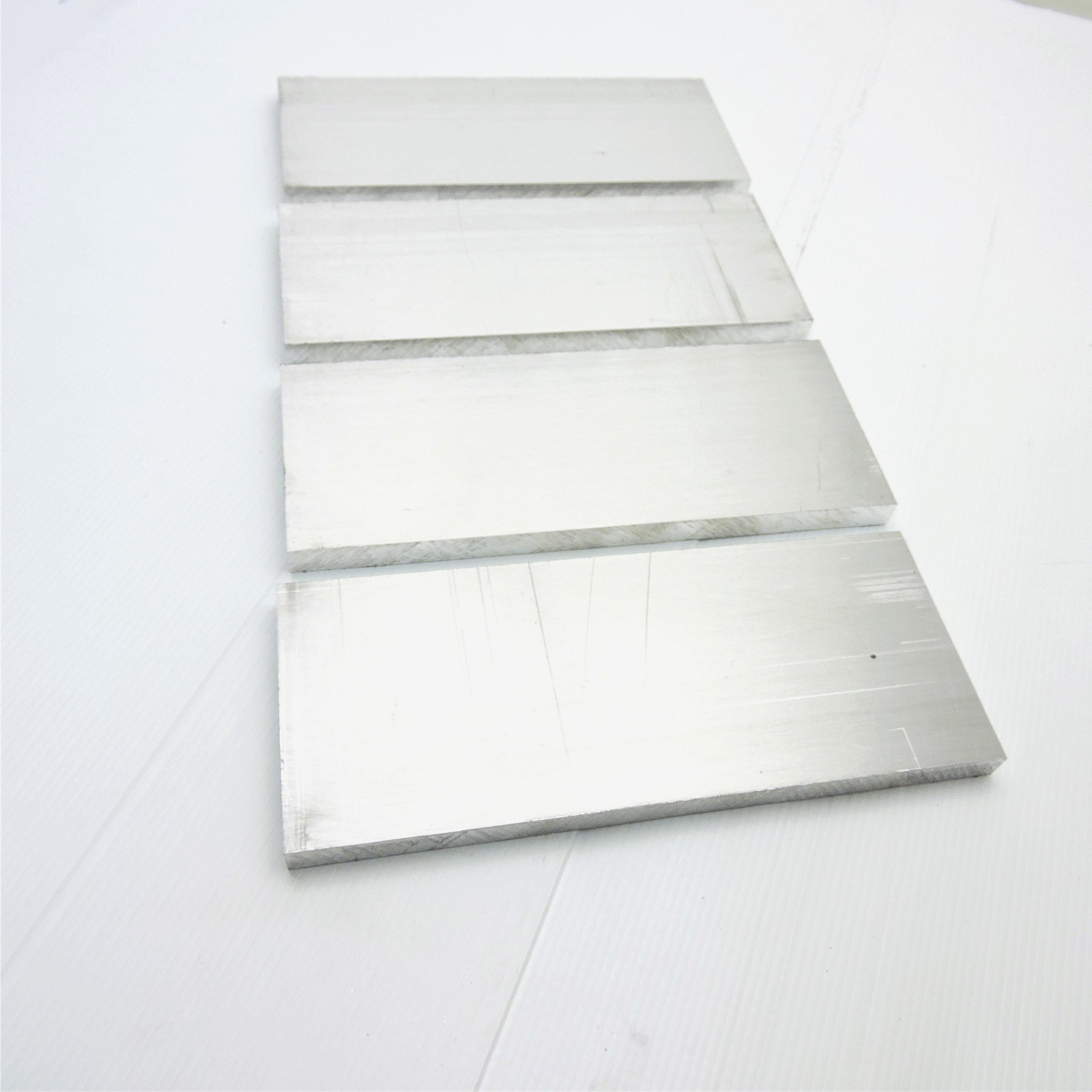 .625″ thick 5/8 Aluminum 6061 PLATE 3.25″ x 9″ Long QTY 4 sku 137135