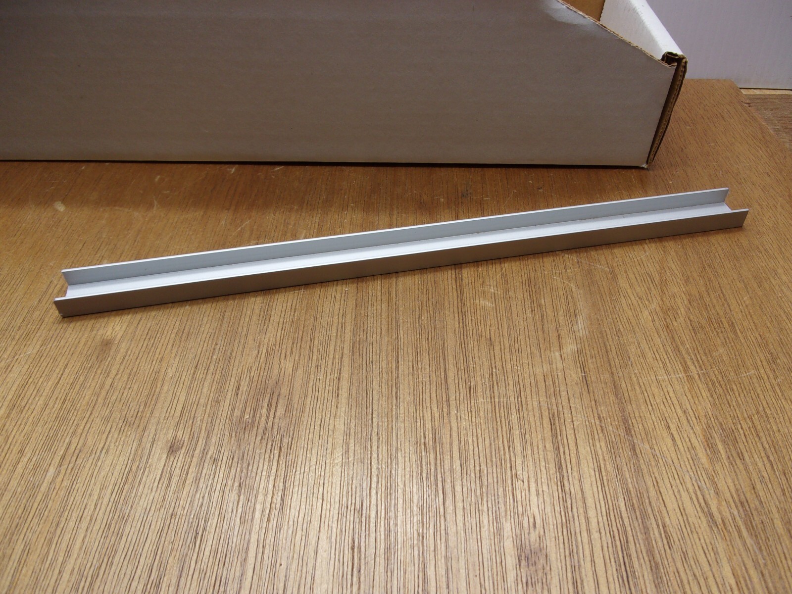 3/4″ Base X 3/8″ Leg X 12” Long 1/16″ Wall 6063 Anodized Aluminum U-Channel