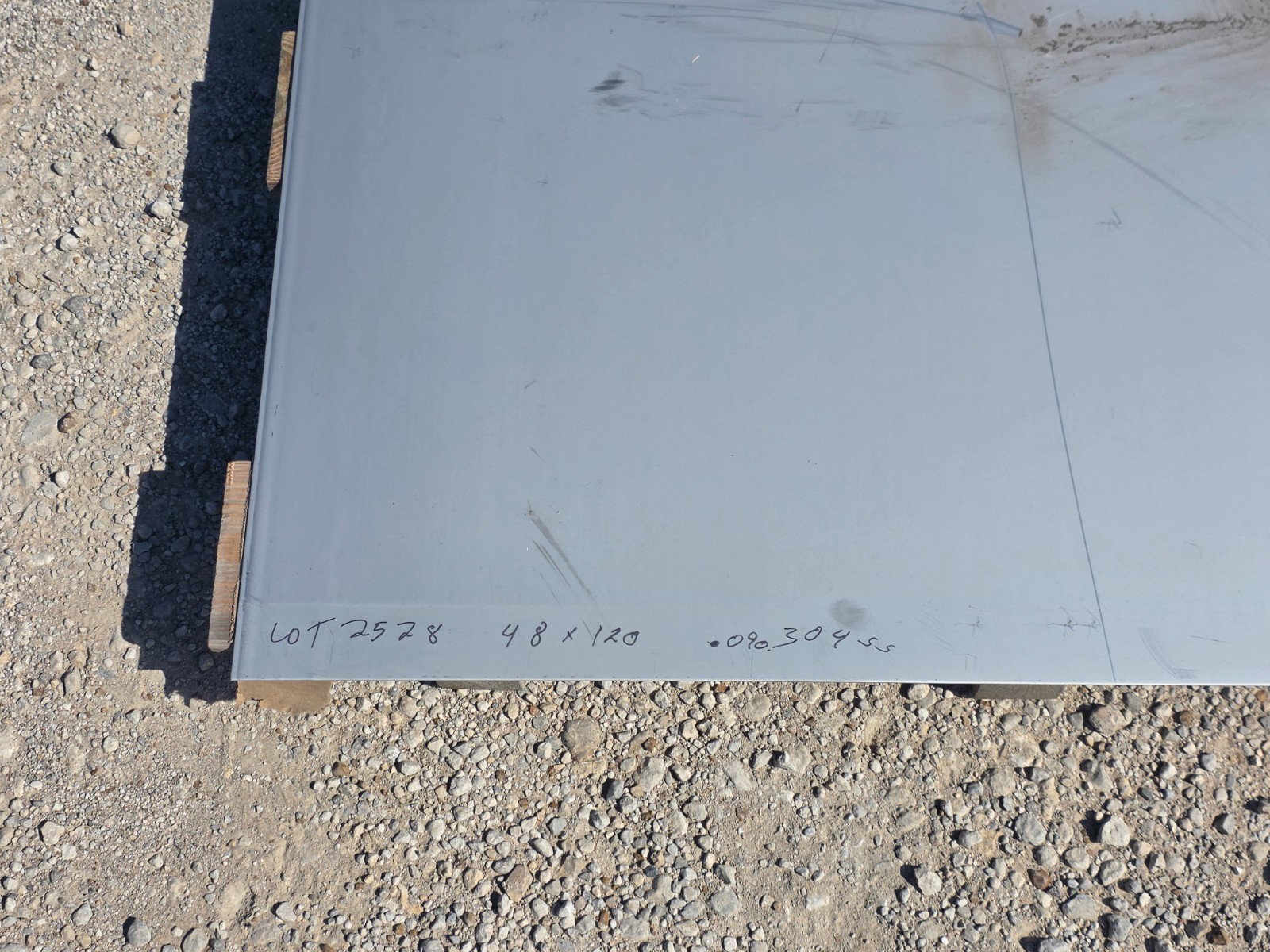304 STAINLESS STEEL SHEET, 13GA, 0.090″ THICK, 48″ X 120″, 304 2B SS