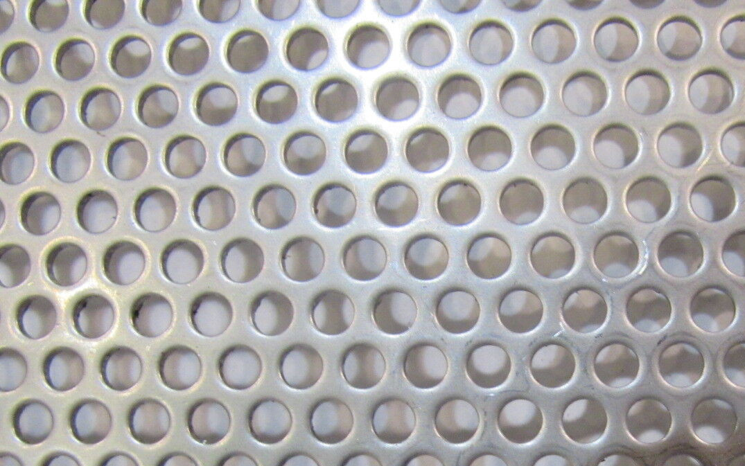 1/8″ HOLES—18 GAUGE 304 STAINLESS PERFORATED SHEET– 11″ X 18″