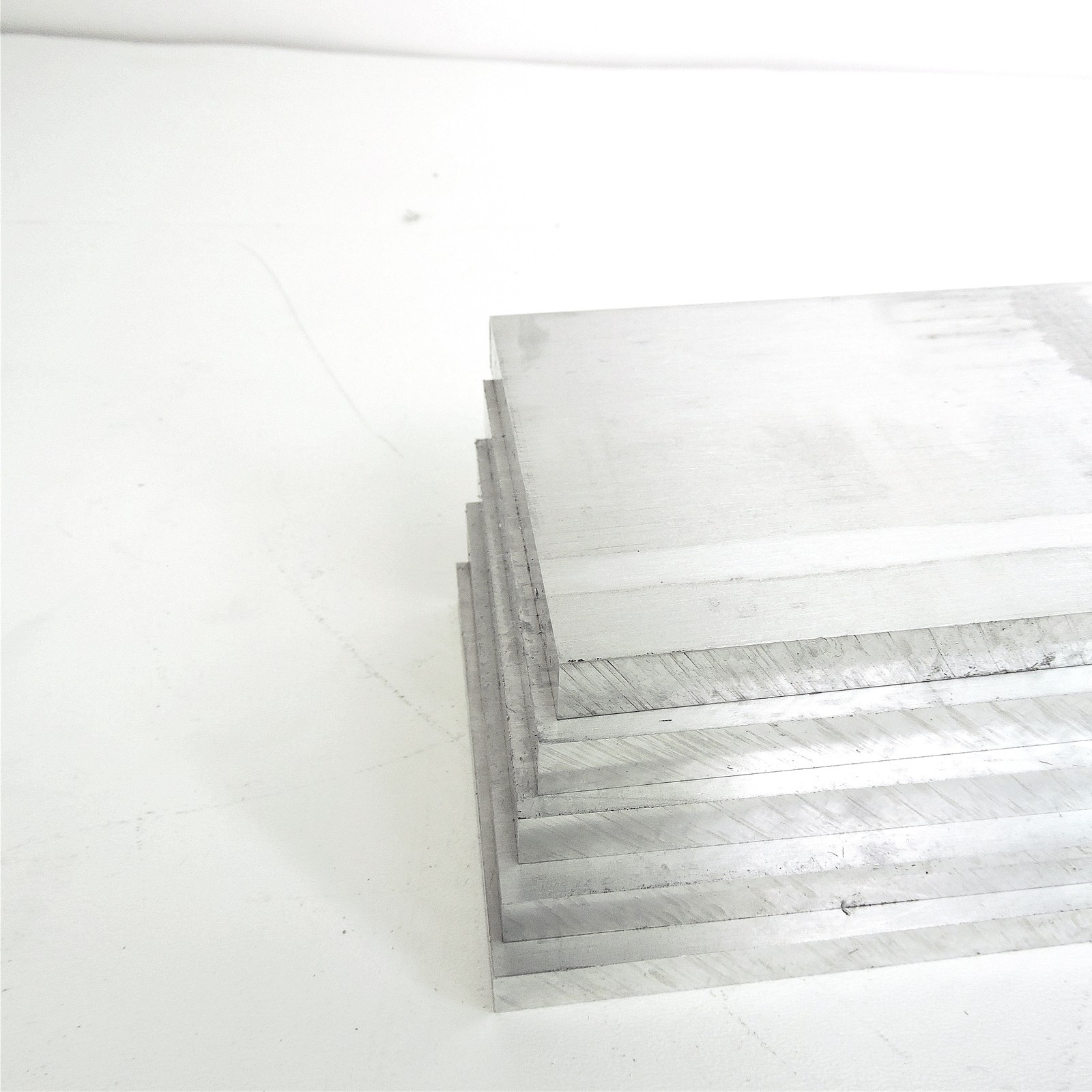 .625″ thick 5/8 Aluminum 6061 PLATE 3.5″ x 5.5″ Long QTY 5 sku 340209