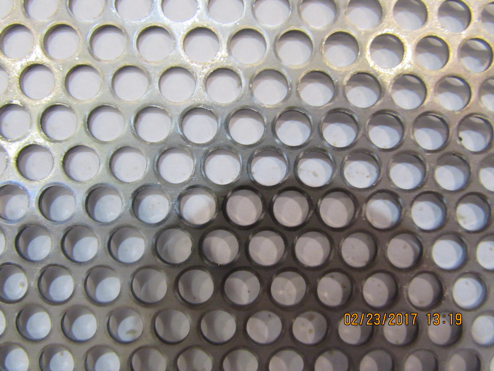 ==3/16″ HOLES–20 GA. STAINLESS STEEL PERFORATED SHEET –4-5/8″ X 11-3/4″ ===