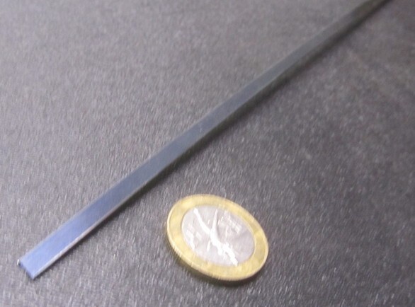 1095 Hard Blue Tempered Spring Steel Shim .050″ Thick x .187″ Width x 1200″ Long