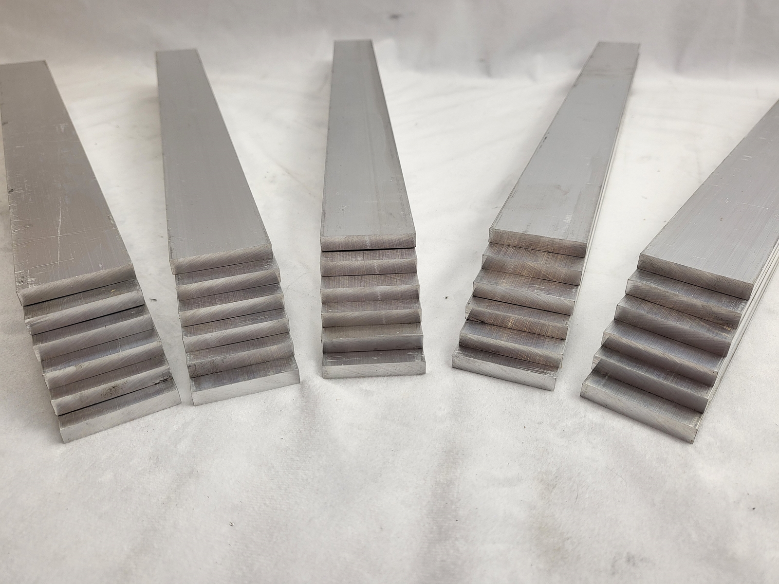 6061 Aluminum Flat Bar, 1/4″ x 1-1/2″ x 17″ long, Solid Stock, Plate, 30pk