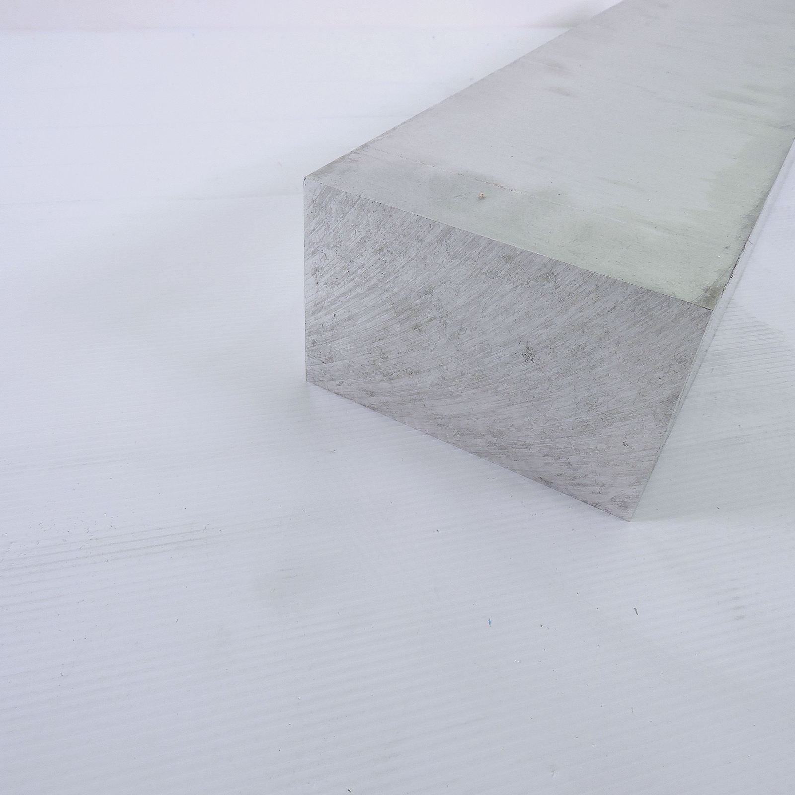 4″ thick Aluminum 6061 PLATE 5.875″ x 22″ Long sku 125565
